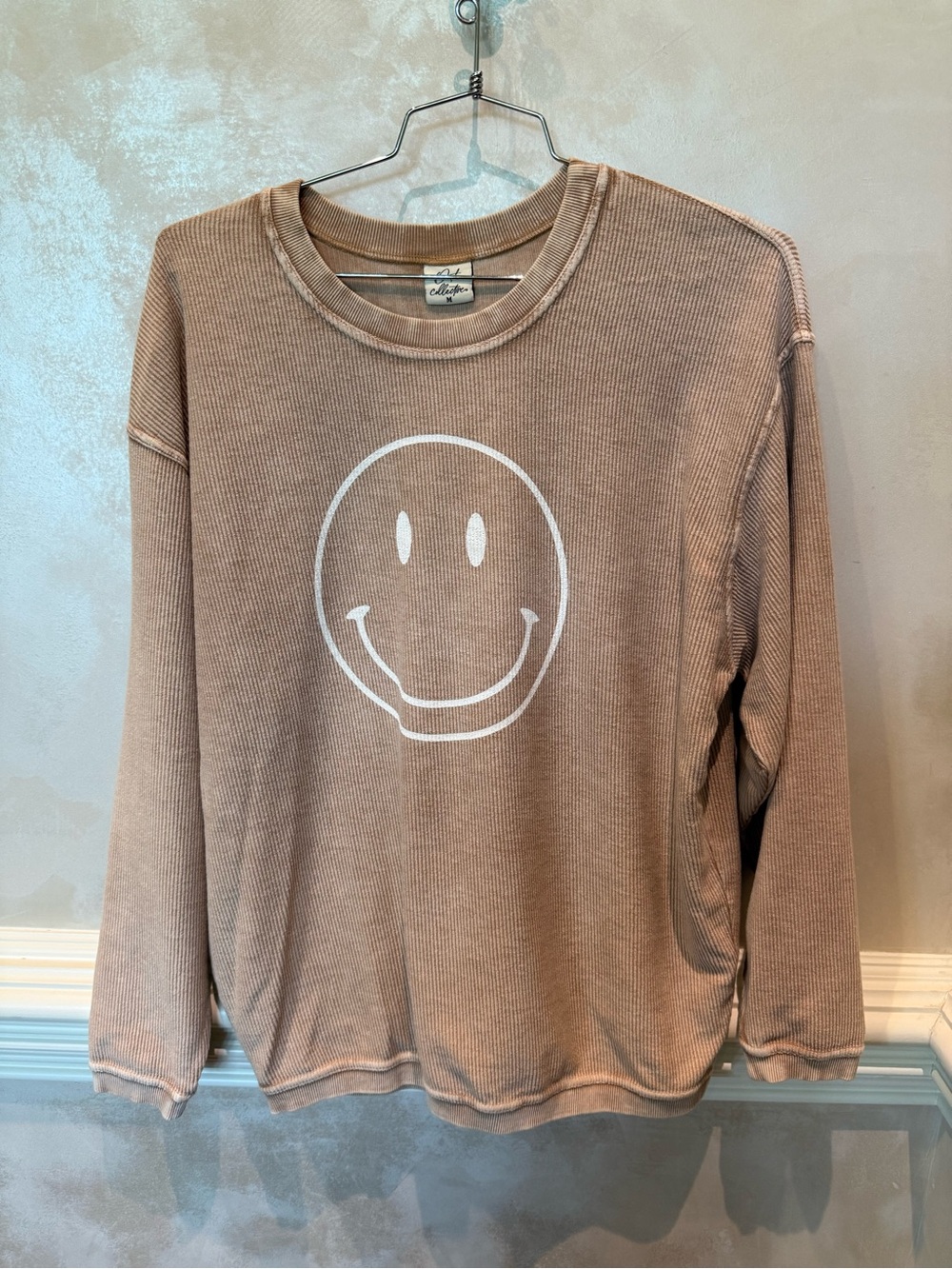 Smiley Graphic Pullover Sweatshirt - Brown